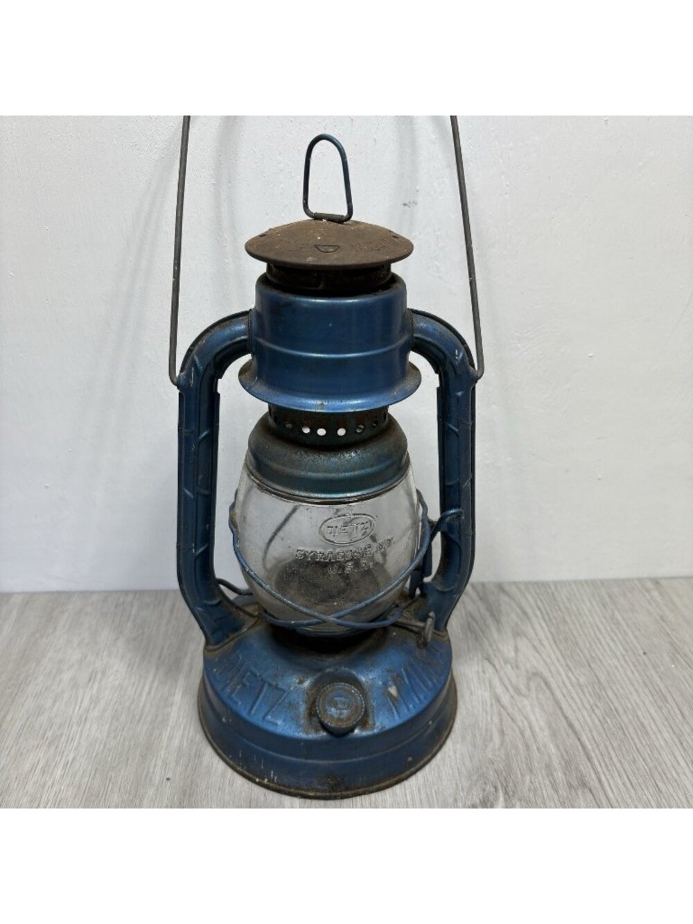 Vintage Dietz Little Wizard Kerosene Oil Lantern Embossed NY USA Clear Globe